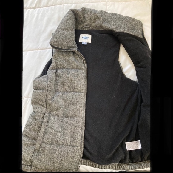 Old Navy Warm Vest - Picture 1 of 5